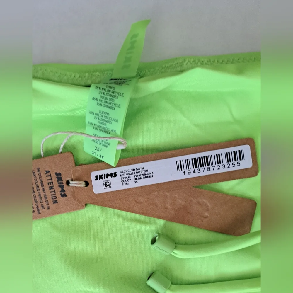 ⛱️NWT SKIMS 2 Piece long sleeve Bikini Top & Midrise bottoms Set NEON GREEN 3X